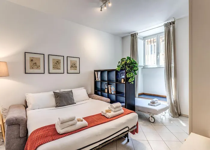 Da Marcella Al Colosseo アパート ローマ