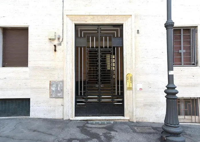 Da Marcella Al Colosseo 아파트 *