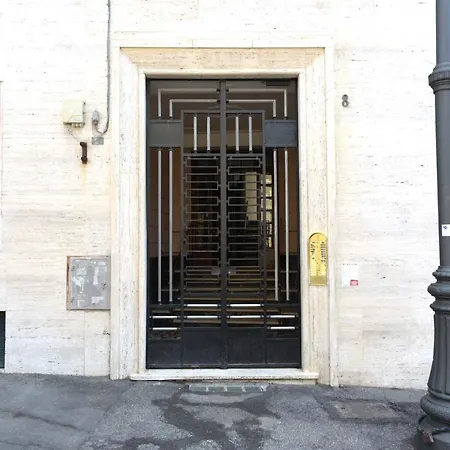 Da Marcella Al Colosseo Appartement *